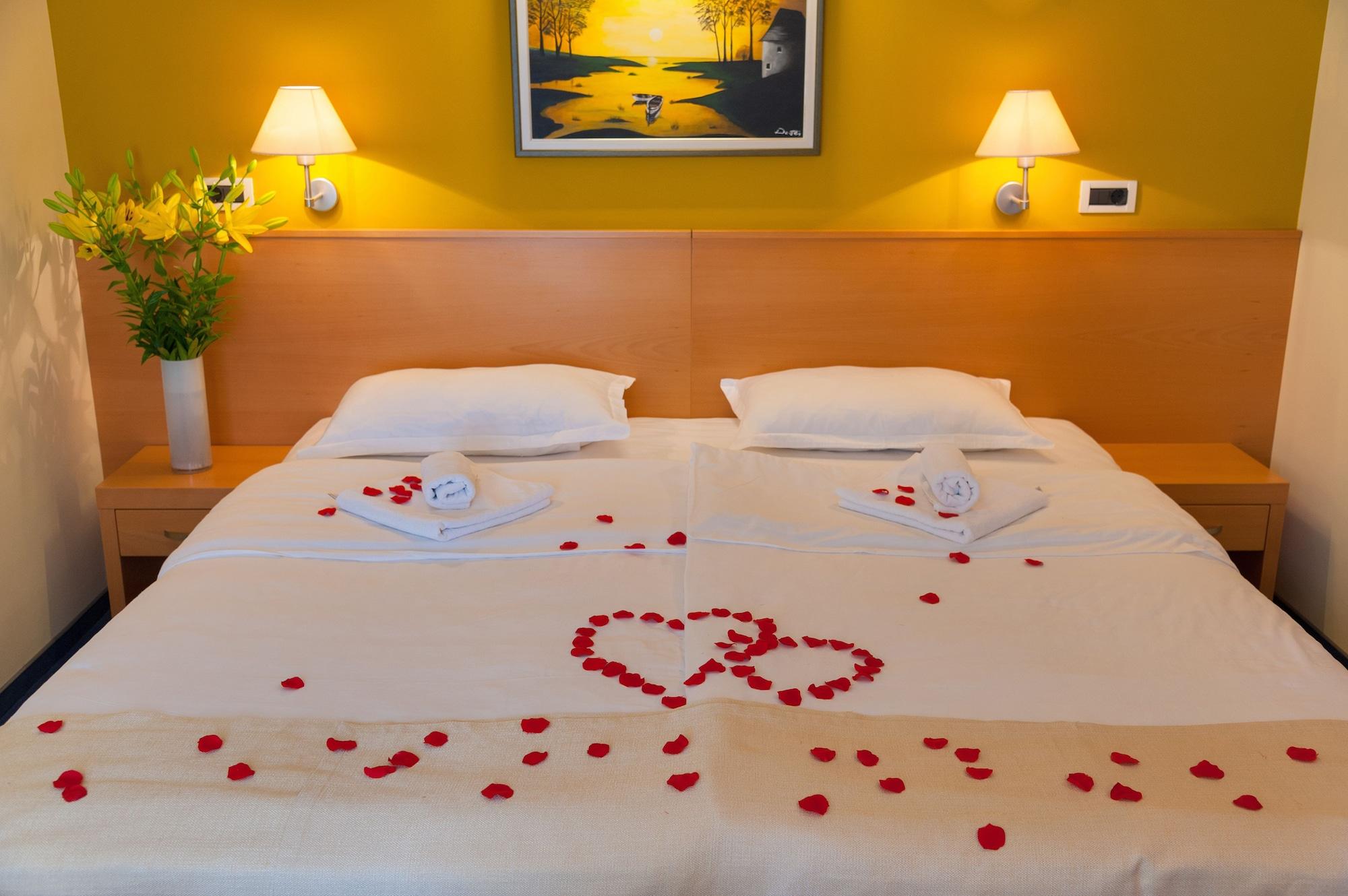 Hotel Saudade Gradac  Εξωτερικό φωτογραφία