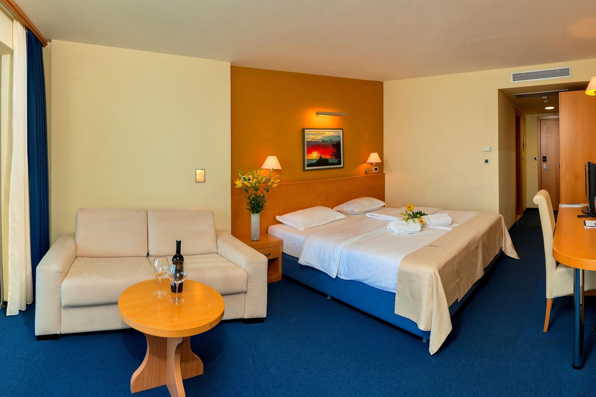 Hotel Saudade Gradac  Εξωτερικό φωτογραφία